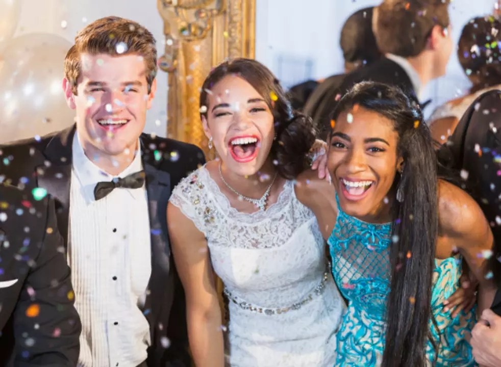 Top 10 Apps zum Planen der besten Abschlussballnacht auf Gymnasium